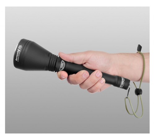 Поисковый фонарь Armytek Barracuda Pro XHP35 HI White (Холодный свет) купить в Минске, Беларуси